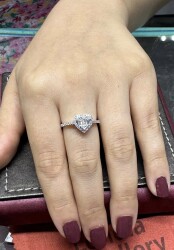 0.30 ct Londia Natural Diamond Heart Ring / Unique Baguette and Round Cut Diamond Ring / 1139410 - Londia Jewellery