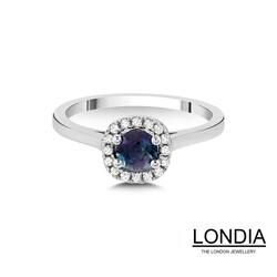 0.40 ct Sapphire and 0.12 ct Diamond Engagement Ring / 1116394 - Londia Jewellery