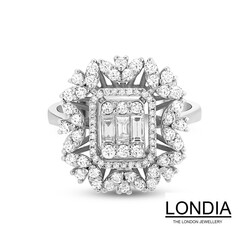 1.09 ct Diamond Baguette Fashion Ring / 1118752 - Londia Jewellery