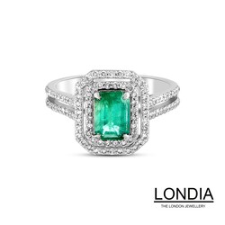 1.17 ct Emerald and 0.56 ct Diamond Engagement Ring / 1119791 - Londia Jewellery