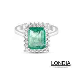 3.00 ct Natural Emerald and 0.48 ct Diamond Engagement Ring / 1119651 - Londia Jewellery