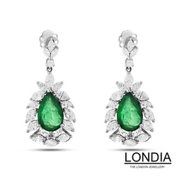 7.30 ct Pear Cut Natural Emerald and 5.10 ct Natural Diamond Earring / 1113740 - Londia Jewellery